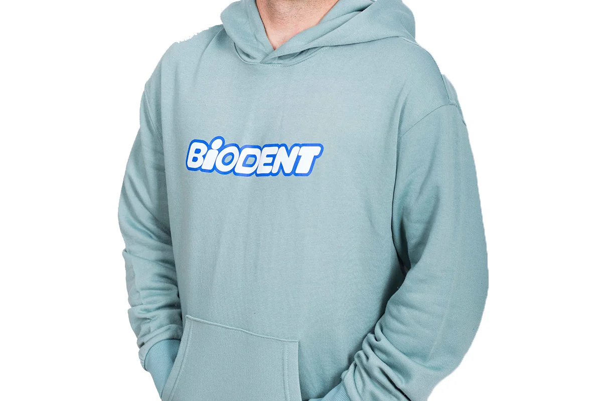 اهمیت جنس پارچه در لباس کار زمستانی